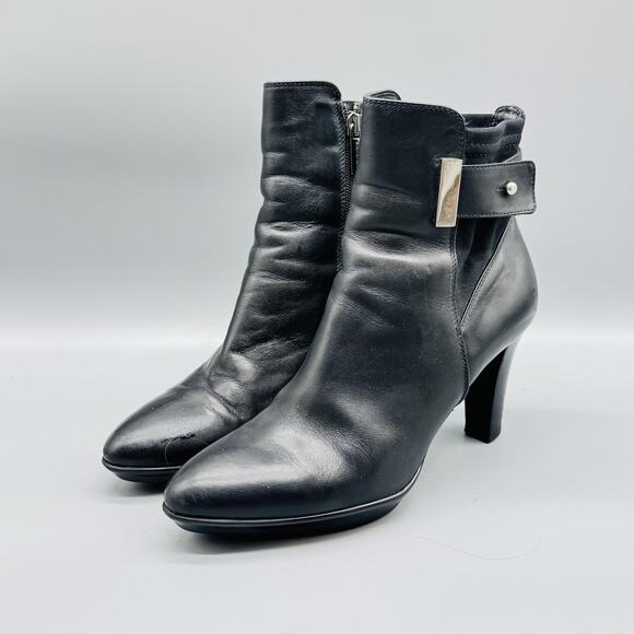 Aquatalia Boots Womens 8 Black Leather Ankle Pointed Toe Side Zip Heels Shoes - Picture 4 of 12